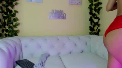 Snapshot of cherry_sussan chatting on December 2024 06:21:01 AM Sussan Cherry online show from December 2024 06:21:01 AM