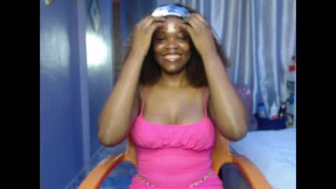 Sophie online show from May 2026 06:32:03 AM