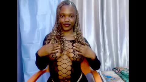 Sophie online show from July 2026 07:29:02 PM
