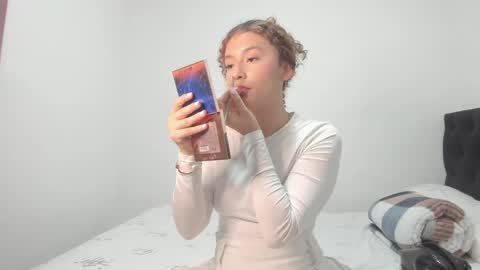 cherryblossom_23 online show from April 2026 11:27:01 PM