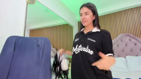 Cherry online show from April 2026 01:32:01 AM