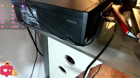 Samy Perez online show from April 2026 07:12:02 PM