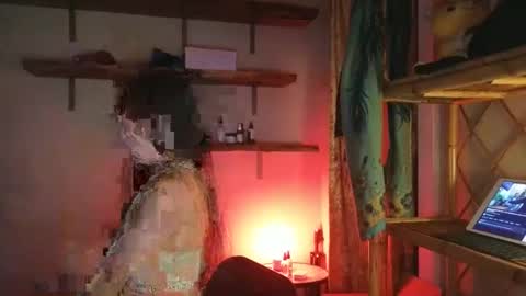 Snapshot of cherrycam777 chatting on November 2025 12:33:01 AM Miss Cherry online show from November 2025 12:33:01 AM