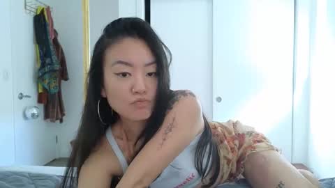 Snapshot of cherrycam777 chatting on March 2026 09:53:02 PM Miss Cherry online show from March 2026 09:53:02 PM