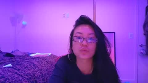 Snapshot of cherrycam777 chatting on March 2026 05:00:02 AM Miss Cherry online show from March 2026 05:00:02 AM