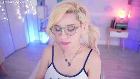 Cherry Crush  online show from June 2026 05:02:02 PM