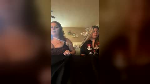 Snapshot of cherrydarlingxxcotic chatting on July 2026 11:57:02 PM cherrydarlingxxcotic online show from July 2026 11:57:02 PM