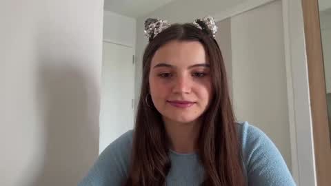 Lina online show from January 2025 04:47:02 AM