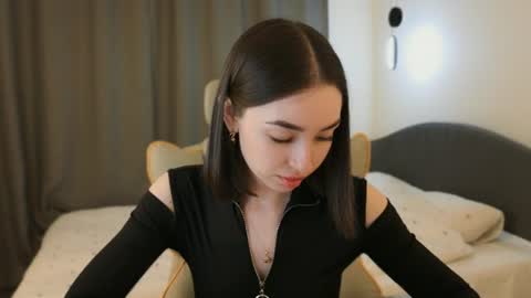 Kate3 online show from June 2026 07:17:01 PM