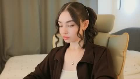 Snapshot of cherrylatte_ chatting on June 2026 07:16:02 PM Kate3 online show from June 2026 07:16:02 PM