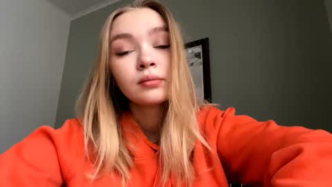 Snapshot of cherryleija chatting on December 2025 03:23:02 AM Lei online show from December 2025 03:23:02 AM