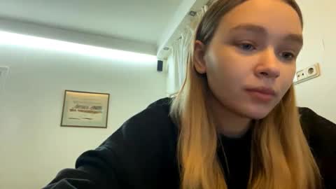 Snapshot of cherryleija chatting on February 2026 04:05:02 PM Lei online show from February 2026 04:05:02 PM