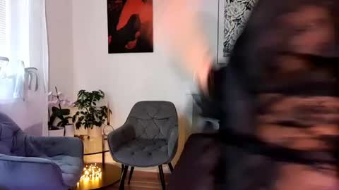 Kira online show from June 2026 05:41:01 PM