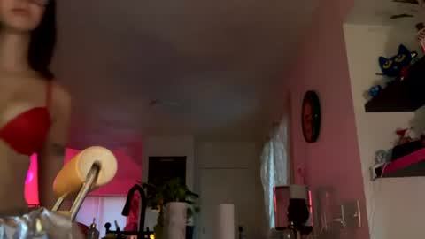 cherrynovaxo online show from July 2026 01:43:02 AM