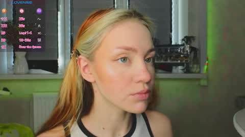Snapshot of cherrypepperkiss chatting on May 2026 02:05:01 PM Lysia online show from May 2026 02:05:01 PM