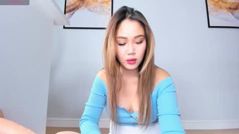 Aisu online show from September 2025 10:48:01 AM