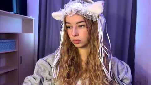 Snapshot of cherryrush951544 chatting on October 2025 07:27:01 AM Evie online show from October 2025 07:27:01 AM