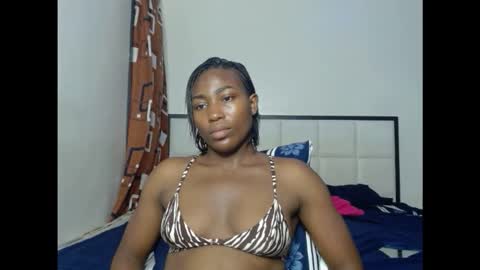 cherrywetpussy online show from February 2026 12:20:02 AM