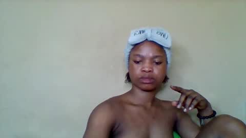 Snapshot of cherryxpussy chatting on December 2025 08:36:02 PM cherryxpussy online show from December 2025 08:36:02 PM