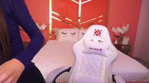 Snapshot of cherryylulu chatting on November 2025 08:48:02 AM cherryylulu online show from November 2025 08:48:02 AM