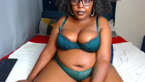 cherryyummy69 online show from January 2025 01:11:01 PM