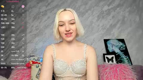 Cheryl online show from December 2025 10:47:02 PM