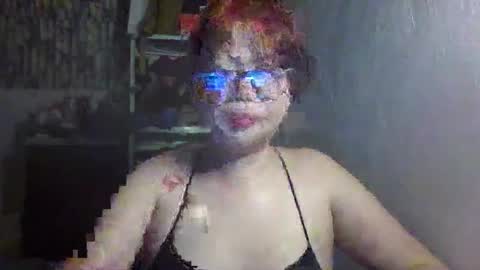 Snapshot of chesca_sweetie chatting on January 2026 12:24:01 AM chesca online show from January 2026 12:24:01 AM