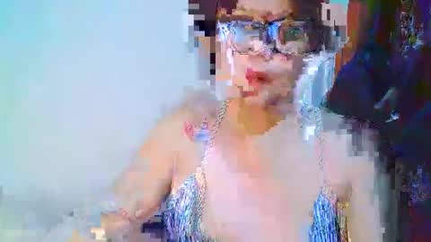 Snapshot of chesca_sweetie chatting on January 2026 01:11:01 AM chesca online show from January 2026 01:11:01 AM