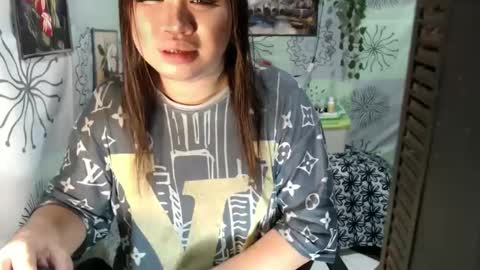 chescahotxxxl online show from February 2025 02:35:02 AM