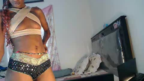 Snapshot of chessybee chatting on March 2026 11:01:02 AM chessybee online show from March 2026 11:01:02 AM