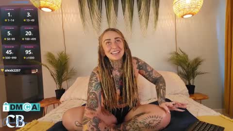 Snapshot of cheviblue chatting on February 2025 03:18:02 PM Chevi Blue online show from February 2025 03:18:02 PM