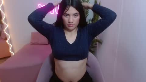 Snapshot of chiara_tay chatting on December 2024 03:14:02 AM Chiara online show from December 2024 03:14:02 AM