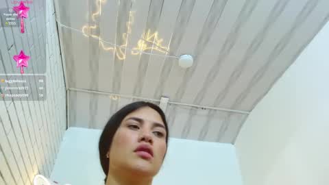 Snapshot of chiara_tay chatting on February 2025 08:28:02 AM Chiara online show from February 2025 08:28:02 AM