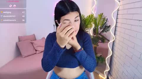 Snapshot of chiara_tay chatting on March 2025 12:45:01 PM Chiara online show from March 2025 12:45:01 PM