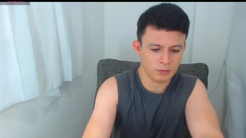 Snapshot of chico_hot17 chatting on March 2026 11:11:01 PM maximo online show from March 2026 11:11:01 PM