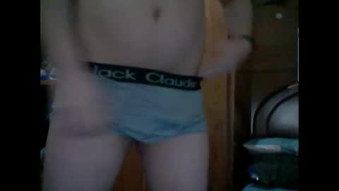 chicocaliente9301 online show from February 2025 12:06:02 PM