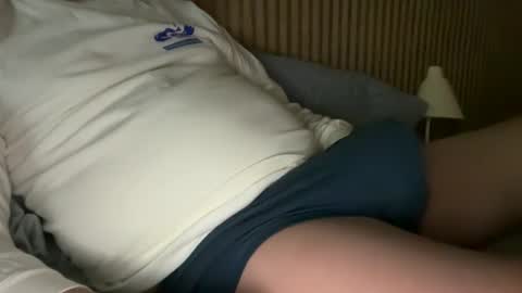 chiguy63v4 online show from November 2025 02:59:02 PM