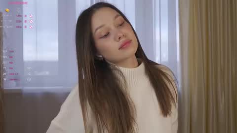 Nicole online show from October 2025 05:24:01 AM