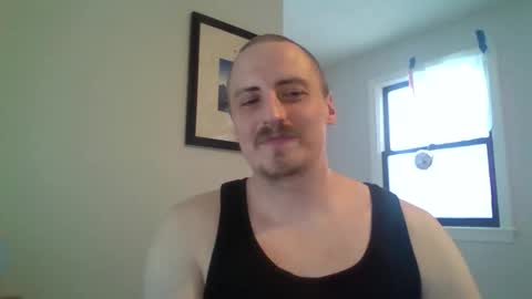 Snapshot of chillsfguy chatting on December 2025 07:10:01 PM Chillsfguy online show from December 2025 07:10:01 PM