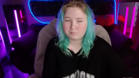 Chim-Chim online show from November 2025 09:34:02 AM