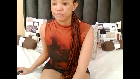 Snapshot of china_280 chatting on April 2026 06:30:01 AM china_280 online show from April 2026 06:30:01 AM