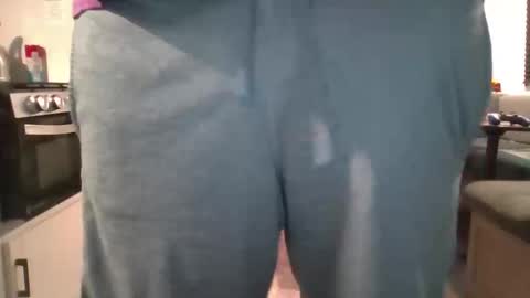 Snapshot of chipdougie chatting on April 2026 06:24:02 PM Chip Dougie online show from April 2026 06:24:02 PM