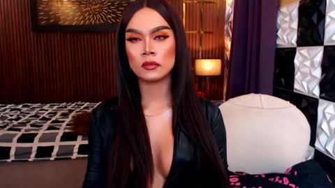 Franching Lee online show from May 2026 04:15:01 PM