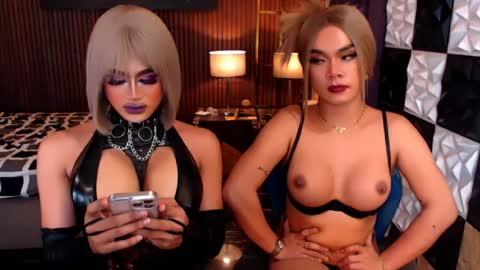 Franching Lee online show from July 2026 05:15:01 PM