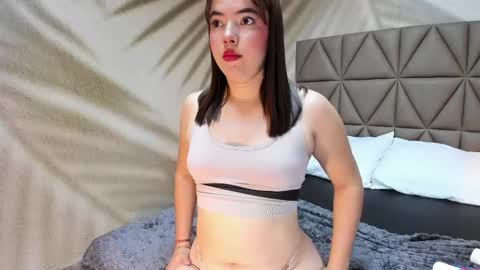 Chloe  online show from June 2026 12:09:01 PM
