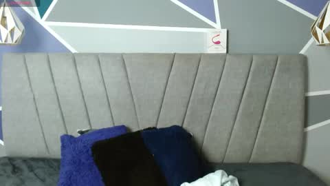 Abby 19 years online show from May 2026 06:09:01 PM