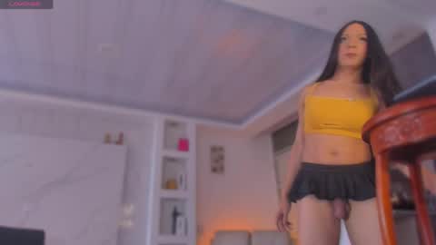 chloe_cooperr online show from March 2026 12:41:01 PM