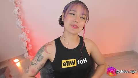 Snapshot of chloe_evans12 chatting on January 2026 05:10:02 AM Chloe online show from January 2026 05:10:02 AM