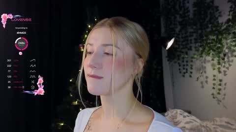 Arianaa Mourrr online show from December 2024 12:33:01 AM