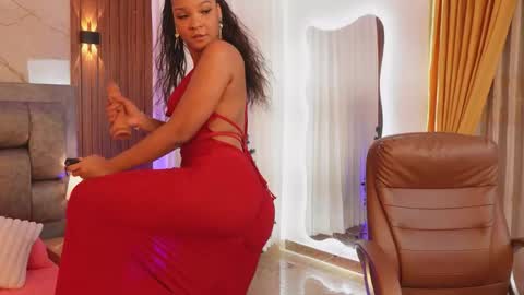 Chloe online show from January 2026 12:18:01 PM